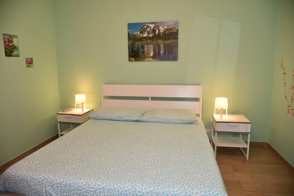 Casa Vacanza Zina คาตาเนีย ภายนอก รูปภาพ