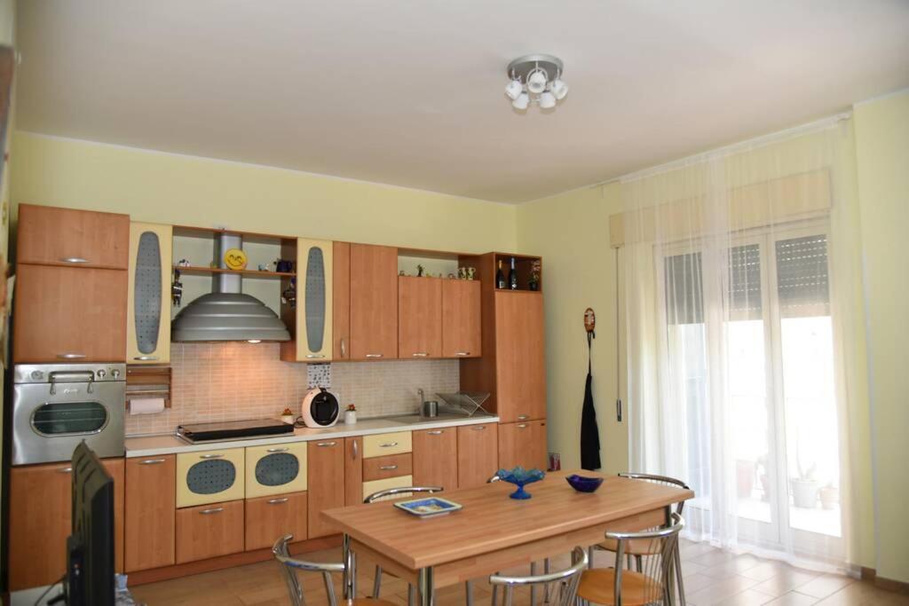 Casa Vacanza Zina คาตาเนีย ภายนอก รูปภาพ