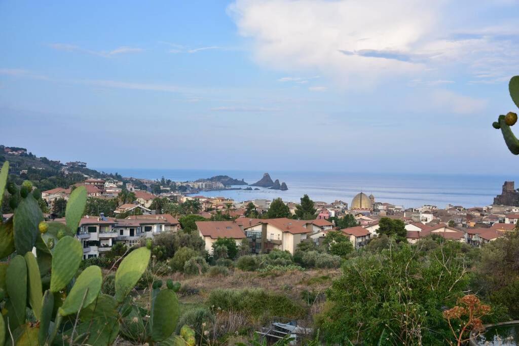 Casa Vacanza Zina คาตาเนีย ภายนอก รูปภาพ