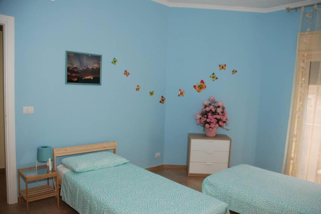 Casa Vacanza Zina คาตาเนีย ภายนอก รูปภาพ